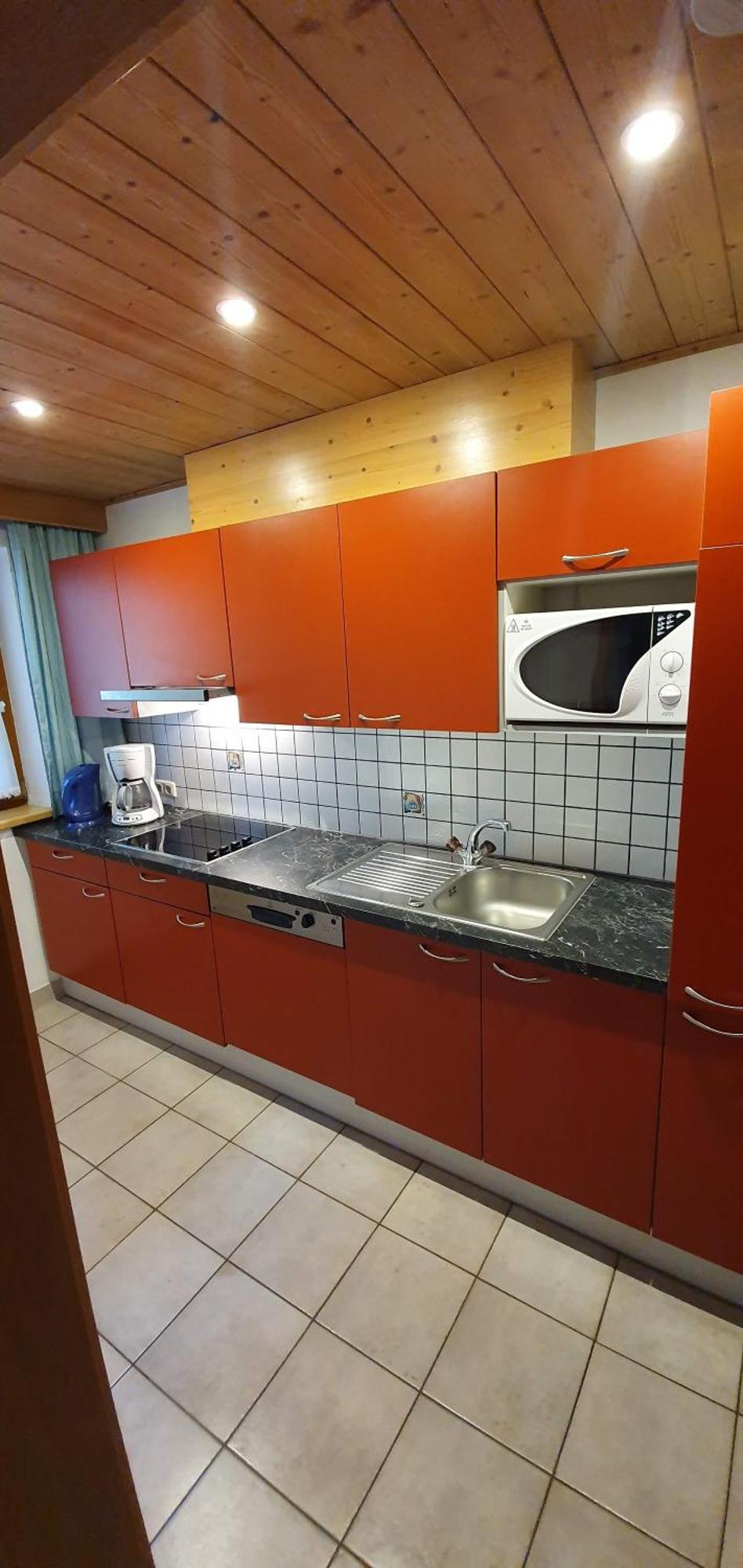 Pension Appartements Via Claudia Lermoos Quarto foto